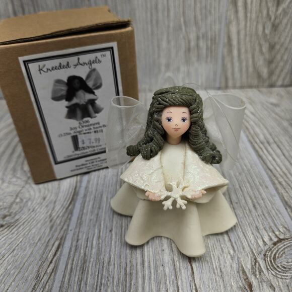 Kneaded Angels Joy Ornament 6306 Angel With Snowflake 3.25" Pavilion Gift Box - Picture 1 of 8